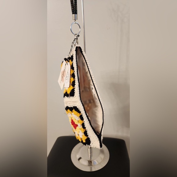 handmade clutch - Picture 3 of 3